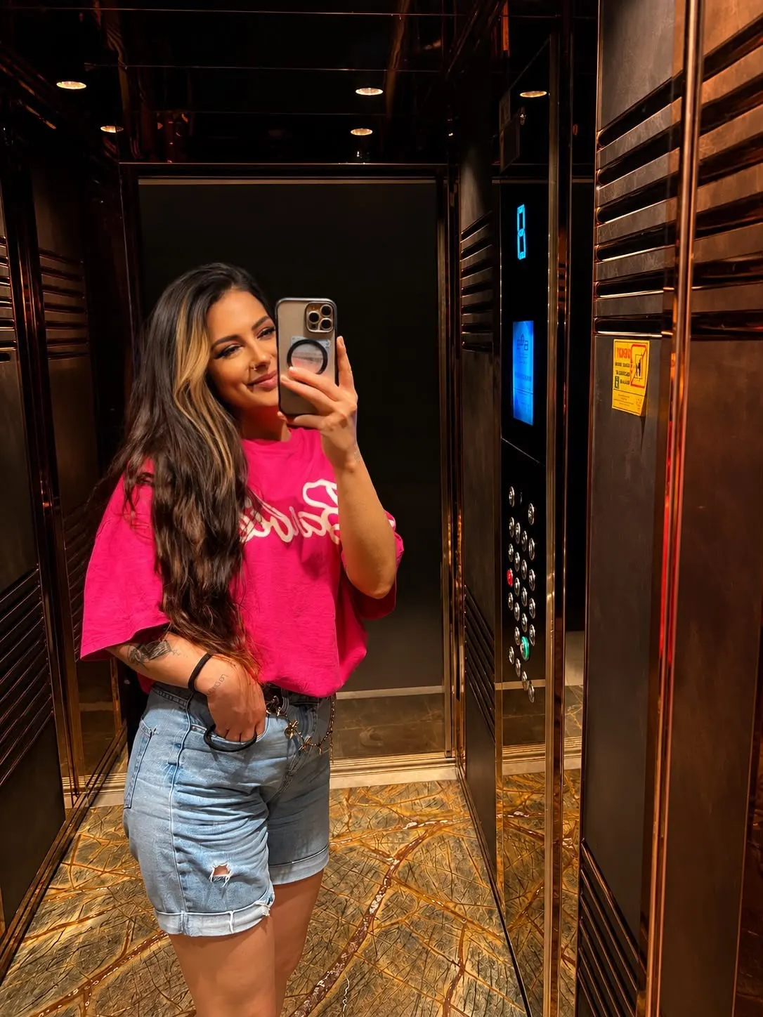 Tugce Altındağ Escort | Benimle Tanışmak İster misin?